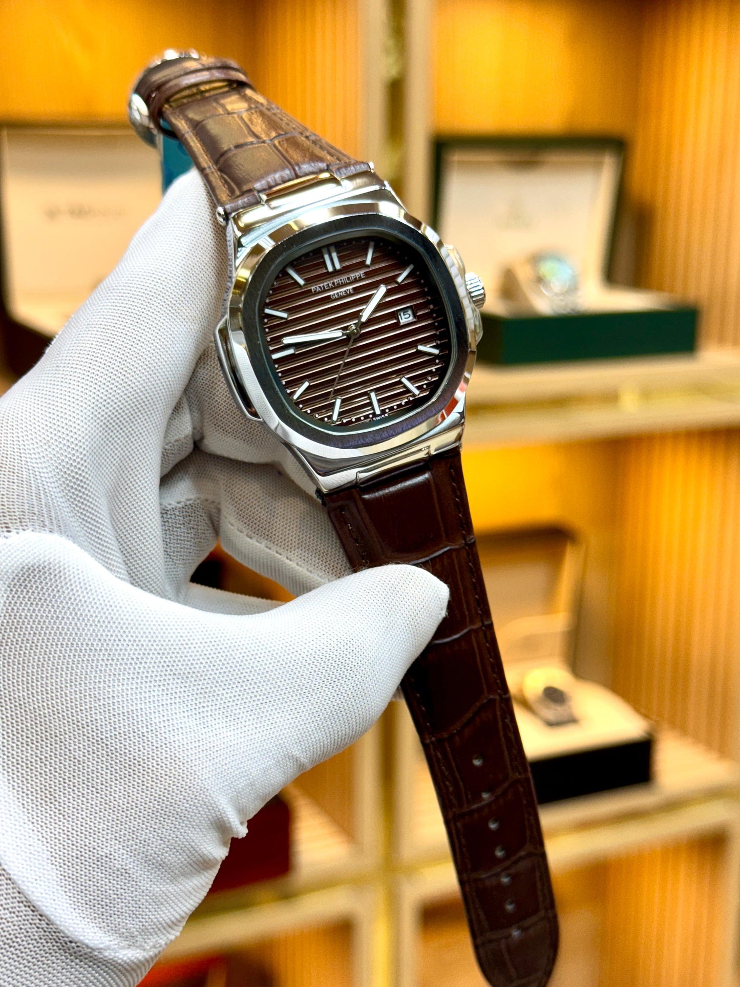 PATEK PHILIPPE LEATHER STRAP WATCH
